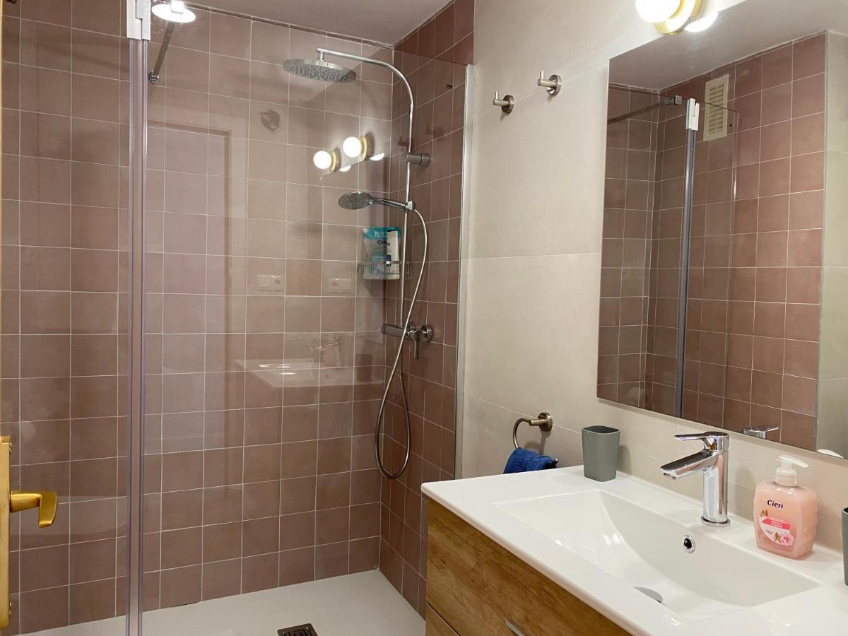 Tranquilidad Y Confort, Apartamento Reformado En 캠브릴스 외부 사진